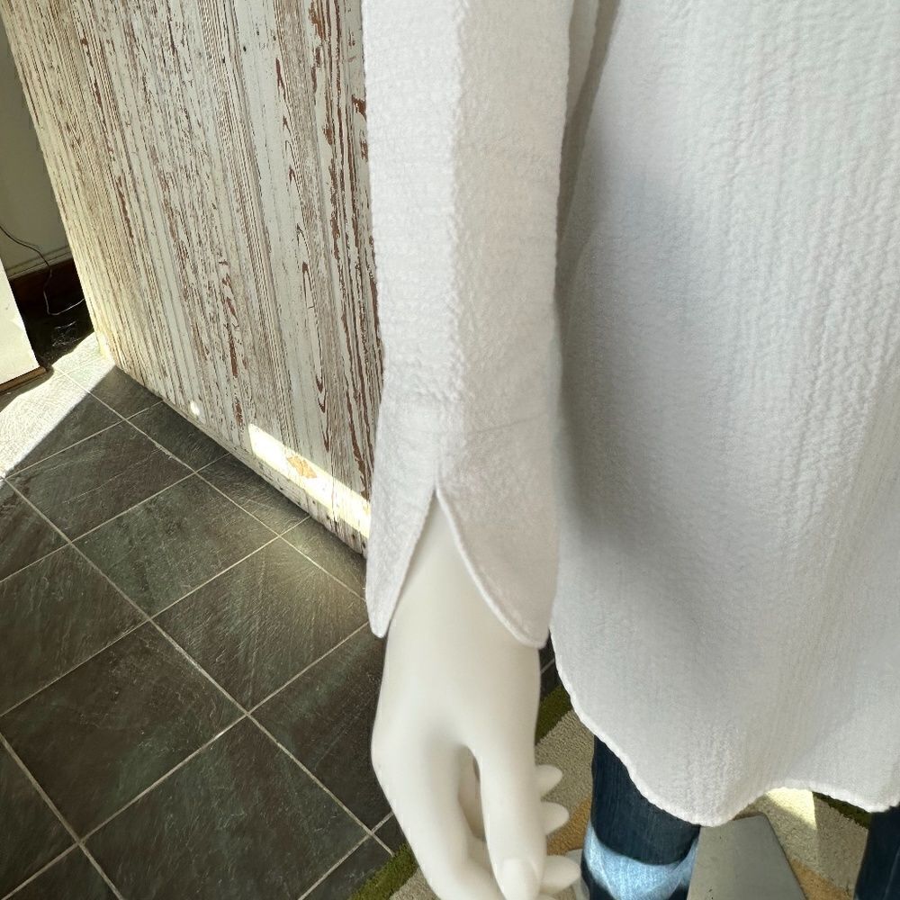 HABITAT CLOTHES TO LIVE IN PUCKER WHITE BUTTON DOWN SHIRT - Picture 2 of 3